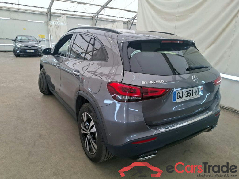 MERCEDES-BENZ GLA / 2020 / 5P / SUV 1.3 GLA 250 e BUSINESS LINE DCT #3