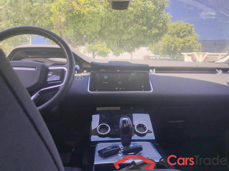 LAND ROVER Range Rover Evoque / 2015 / 5P / todoterreno 1.5 P160 AUTO MHEV #3