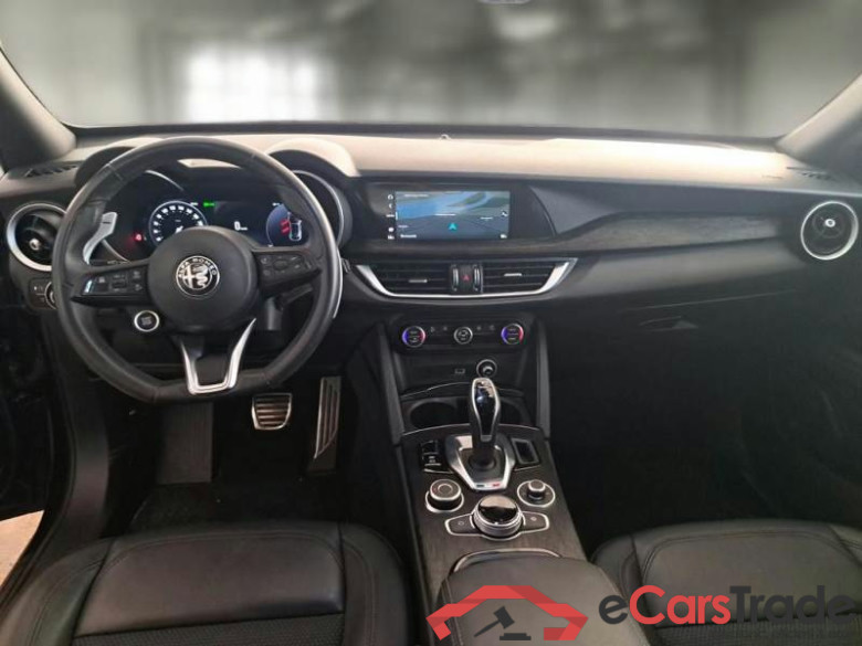 ALFA ROMEO STELVIO / 2017 / 5P / SUV 2.2 TD 210 CV SPRINT AT8 Q4 #3