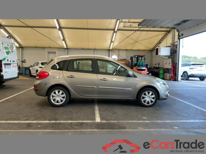 RENAULT Clio SW Phase II Clio 1.2i Expression #5
