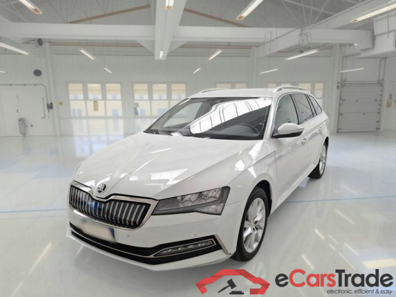 SKODA SUPERB WAGON / 2019 / 5P / STATION WAGON 1.4 TSI PLUG-IN HYBRYD EXECUTIVE DSG