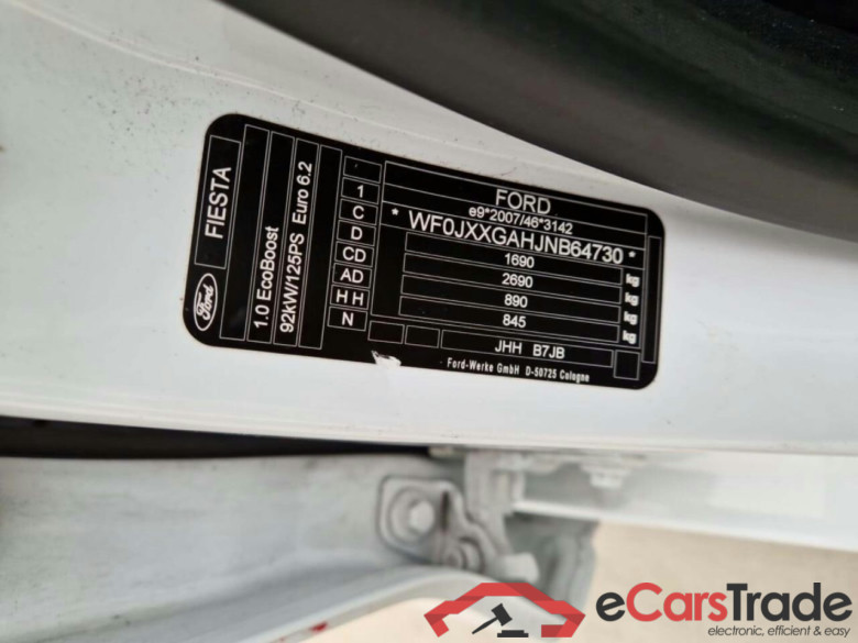FORD Fiesta 1.0 EcoB.Hy. Tit. #4