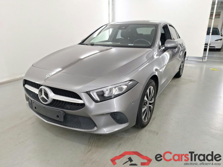 MERCEDES-BENZ A-CLASS LIMOUSINE 1.3 A 250 E BUSINESS LINE DCT #1