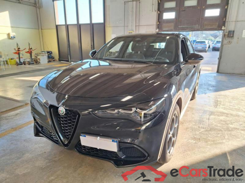 ALFA ROMEO STELVIO / 2017 / 5P / SUV 2.2 TD 160 CV SPRINT AT8 RWD