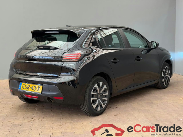 PEUGEOT 208 1.2 Hybr e-DCS6 Act. #3