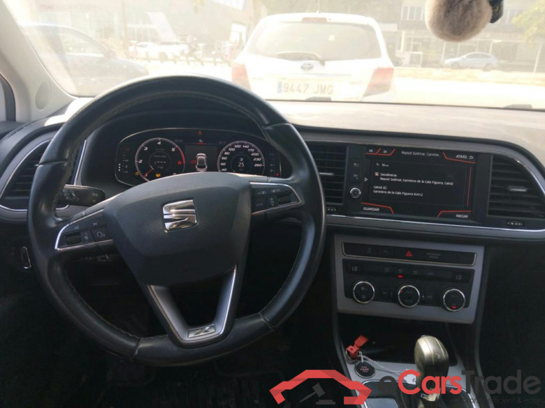 SEAT León / 2016 / 5P / berlina con portón 2.0 TDI 110kW DSG-7 S&S Xcellence Ed Pl #3