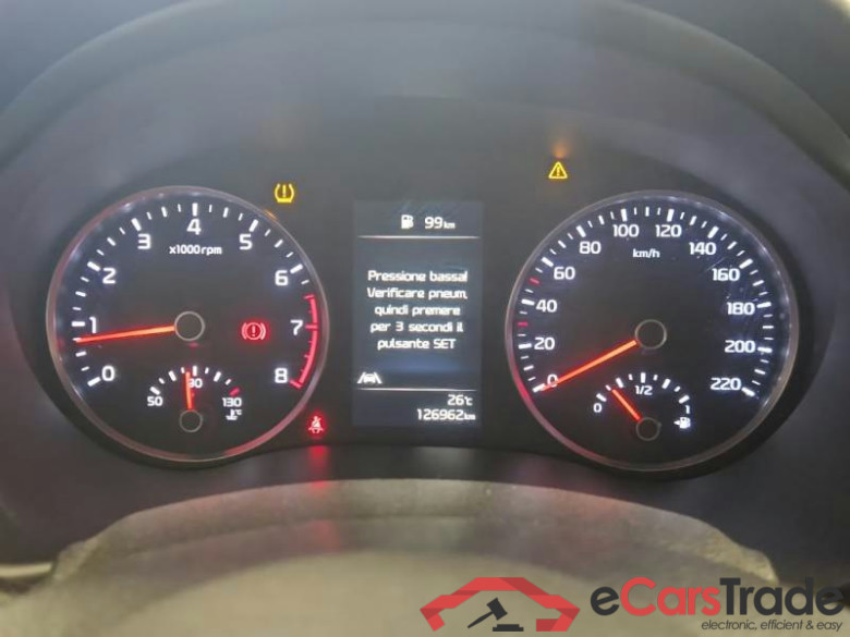 KIA STONIC / 2017 / 5P / SUV 1.2 ECO GPL STYLE #4