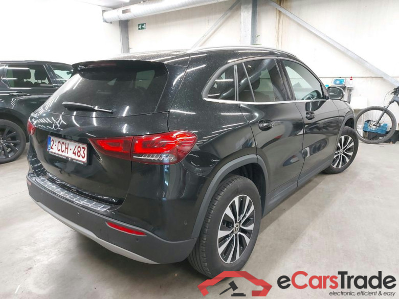 MERCEDES - MER GLA 200 d 150PK DCT Business Solution #2