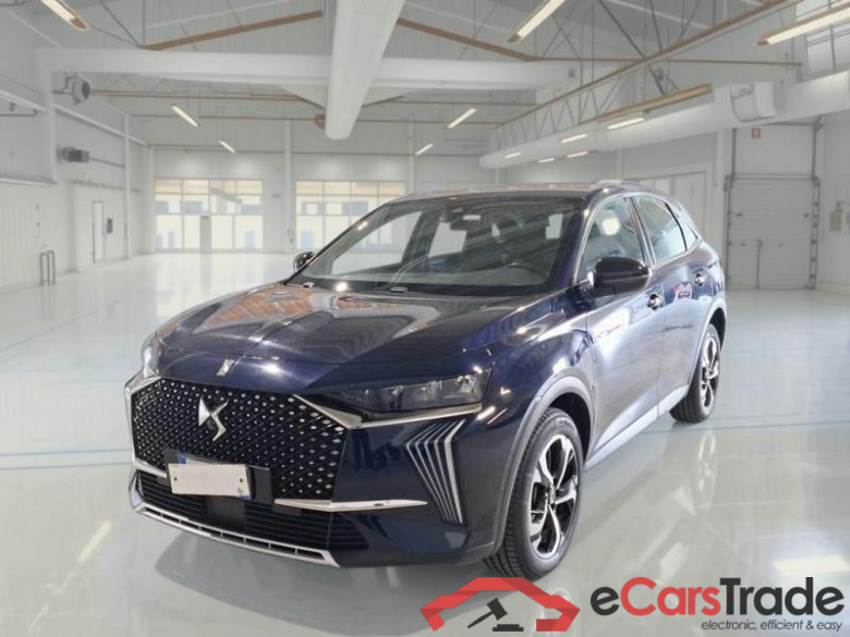 DS DS 7 / 2022 / 5P / SUV BLUEHDI 130 AUTOMATICA BUSINESS BASTILLE #1