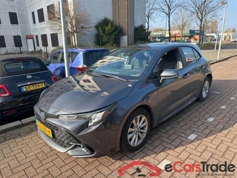 TOYOTA COROLLA Hybrid 140 Active #1