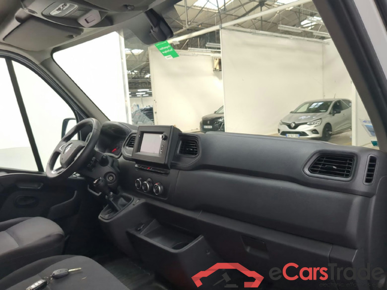 RENAULT Master / 2019 / 4P / Fourgon tôlé FG Tr CF F3300 L2H2 Blue dCi 135 #5