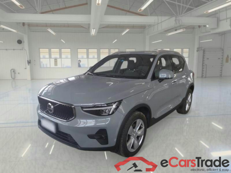 VOLVO XC40 / 2021 / 5P / SUV B3 AUTOMATICO CORE #1