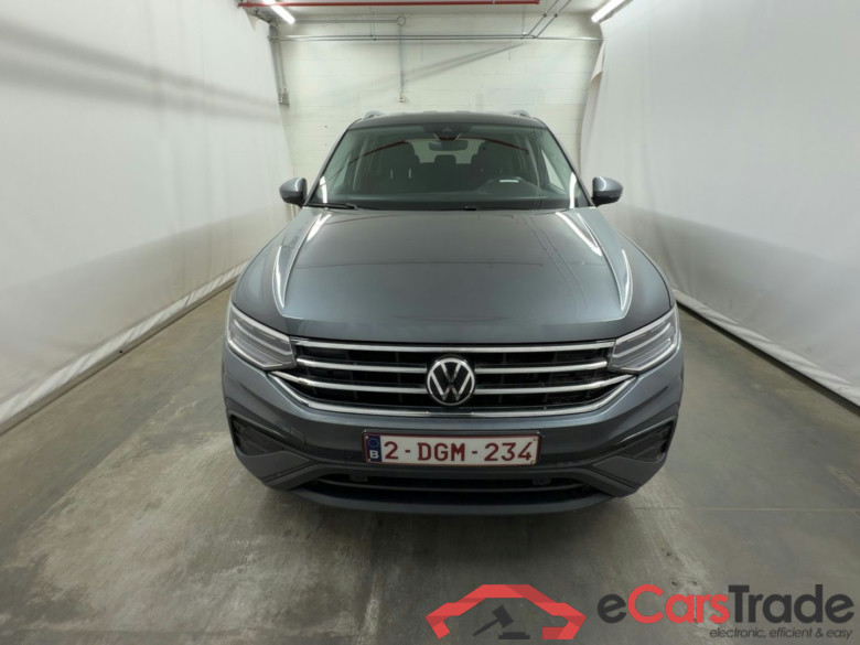 VW, Tiguan Alls FL'21, Tig.Allsp.TSI 150 Life Bus.DSG