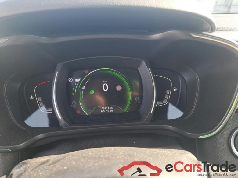RENAULT Kadjar / 2019 / 5P / crossover Zen GPF TCe 103kW (140CV) EDC (AC) #4