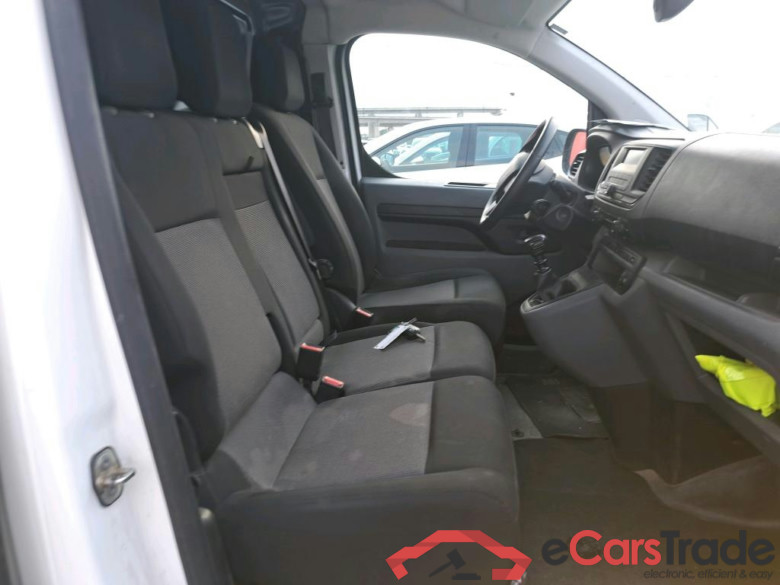 FIAT Scudo / 2021 / 4P / furgón Furgón L2 120cv MT6 Business #6