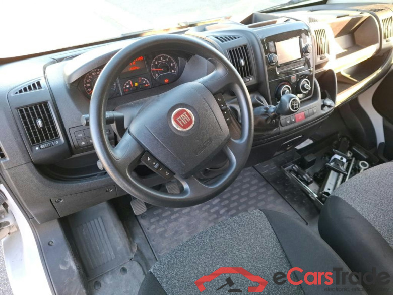 FIAT Ducato 2014 4P Fourgon tôlé 2 3 Multijet 120 3 0 M H2 Business #5