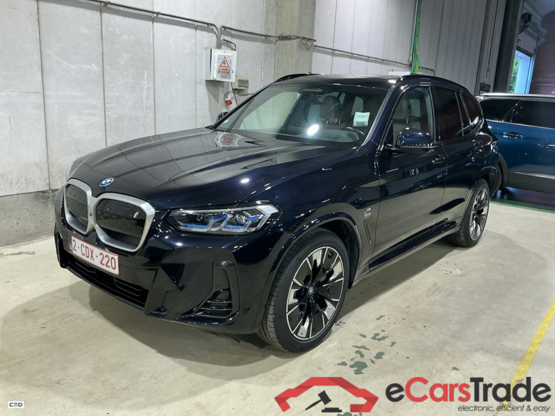 BMW IX3 80KWH AUTO