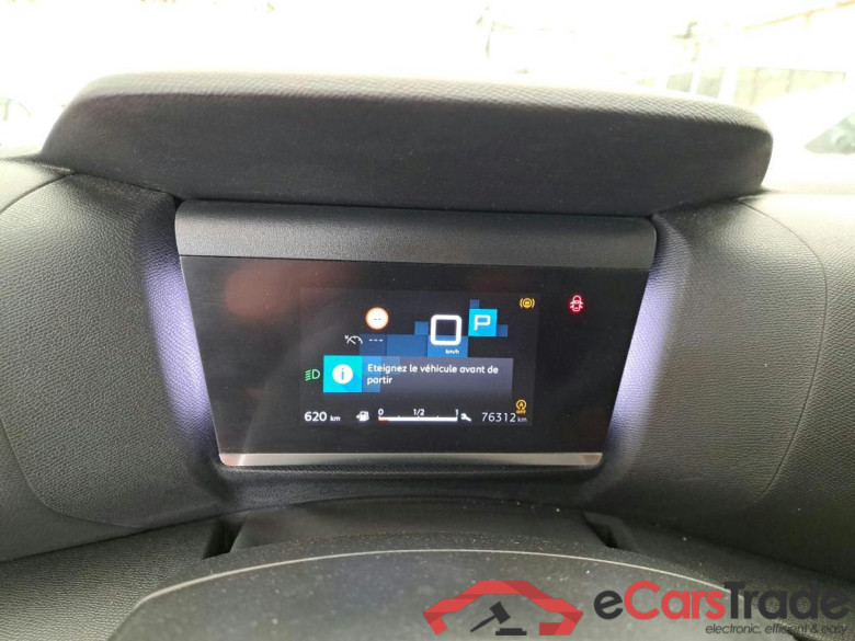 CITROEN C4 X / 2022 / 4P / Berline PureTech 130 S&S EAT8 Feel Pack #6