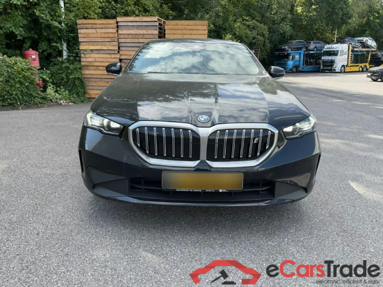 BMW i5 eDrive40 Lim. Electric 340hp #3