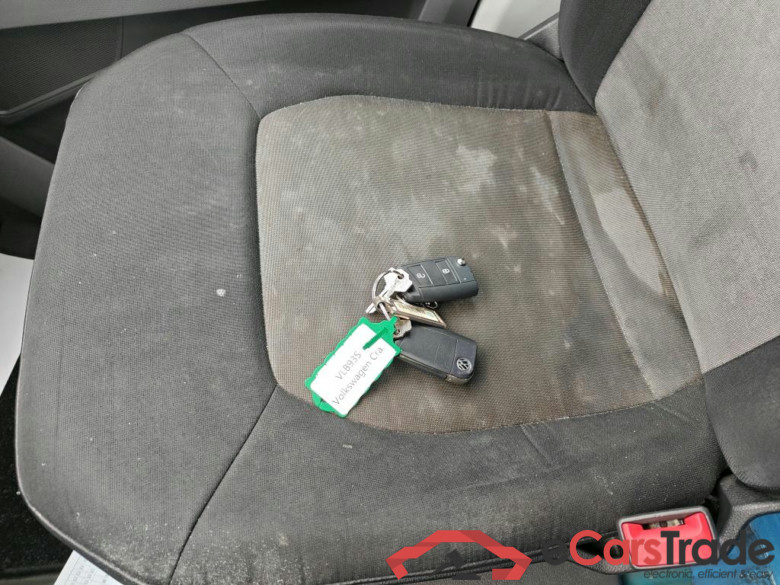 Volkswagen Crafter 35 2.0TDI 75kW L4 FWD 2d #4