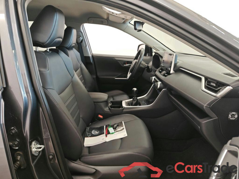 Toyota RAV4 2.0 VVT-iE 2WD Business Plus 5d #3