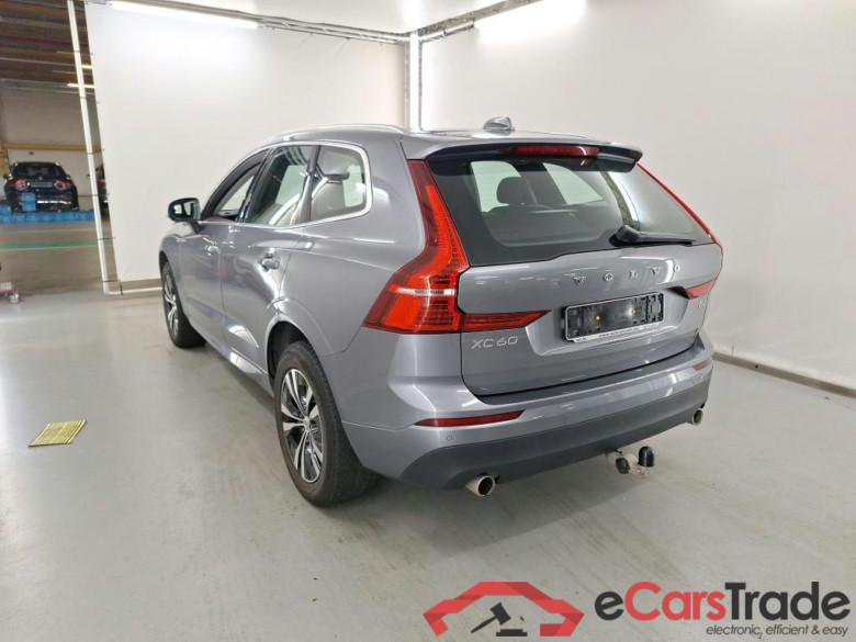 VOLVO XC60 2.0 B4 P GEARTRONIC MOMENTUM PRO #3