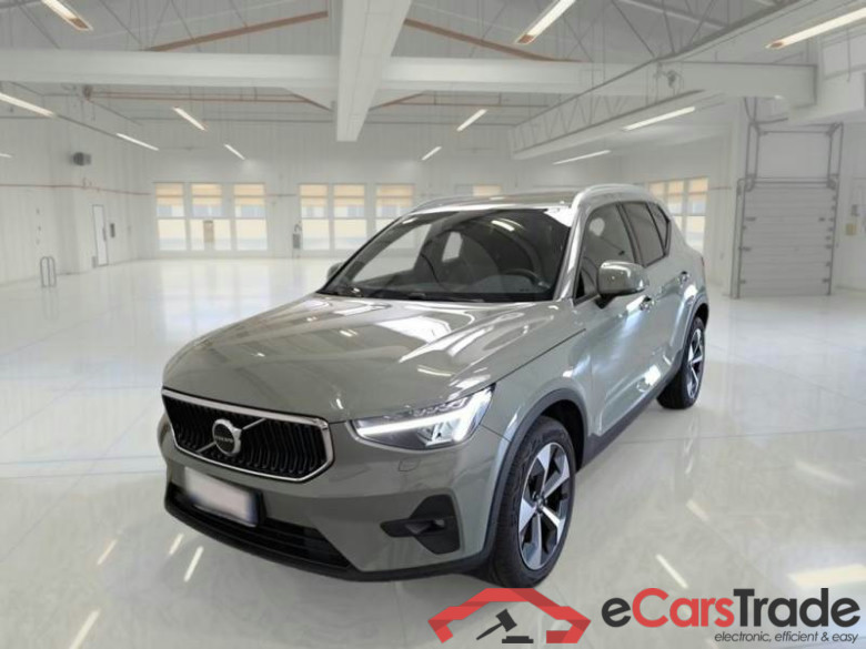 VOLVO XC40 / 2021 / 5P / SUV B3 AUTOMATICO CORE #1