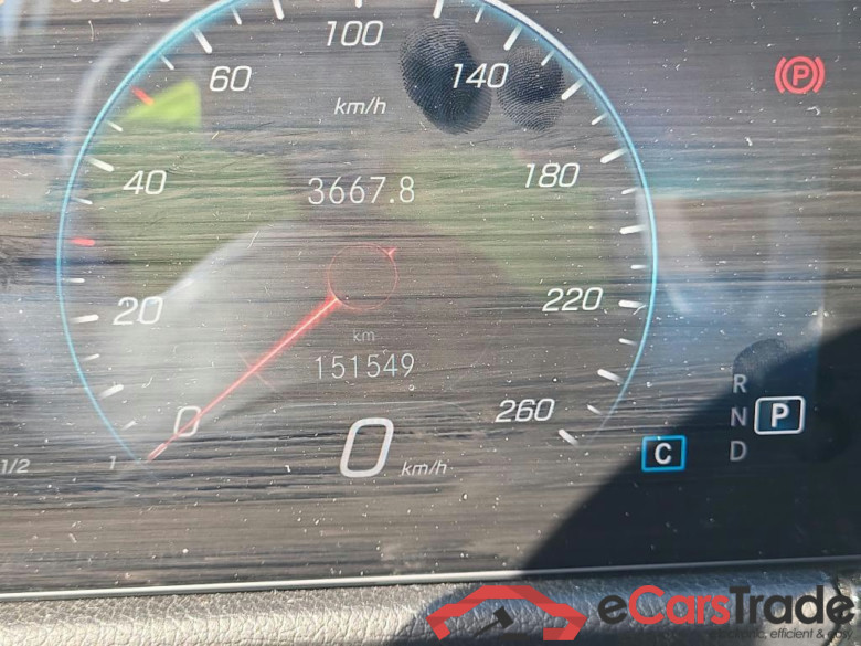 MERCEDES-BENZ GLA / 2020 / 5P / todoterreno GLA 200 D #5