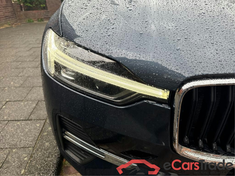 VOLVO XC60 145 kW #4