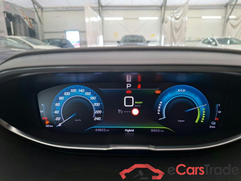 PEUGEOT 3008 / 2020 / 5P / SUV 1.6 HYBRID 225 E-EAT8 Allure #6