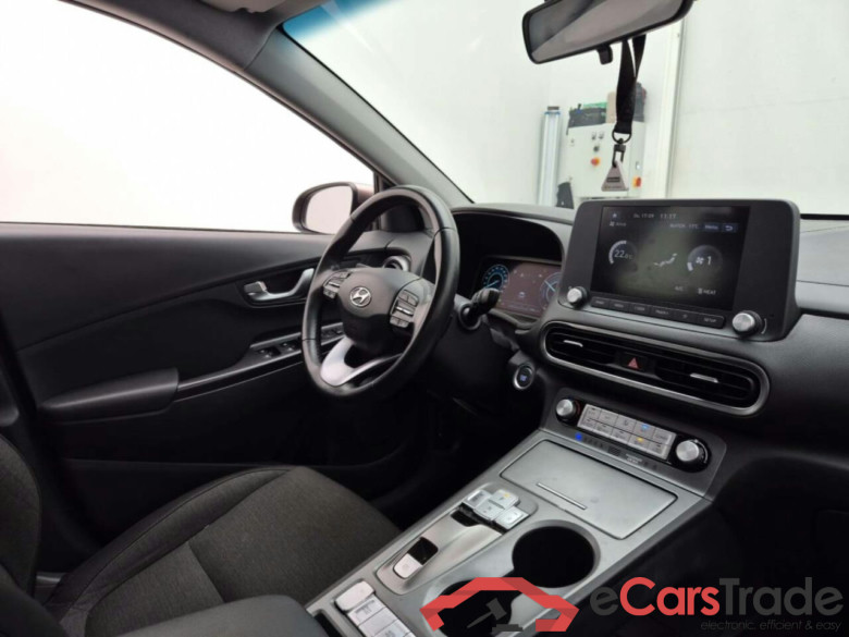 HYUNDAI Kona EV Pure 64 kWh #3