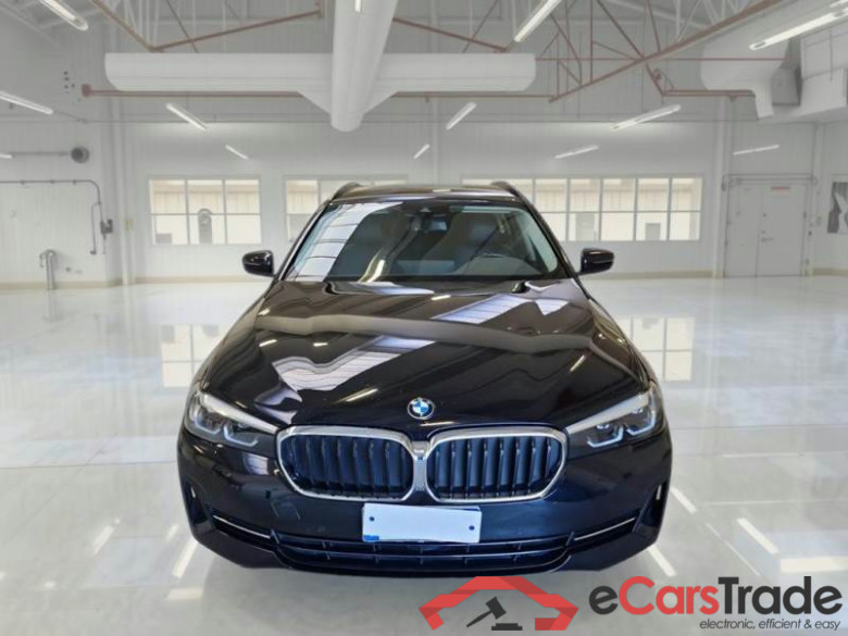 BMW SERIE 5 / 2020 / 5P / STATION WAGON 518D BUSINESS TOURING #5