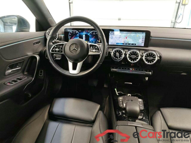 MERCEDES-BENZ CLA-klasse Shooting Brake 180 Bns Sol. Luxury #3