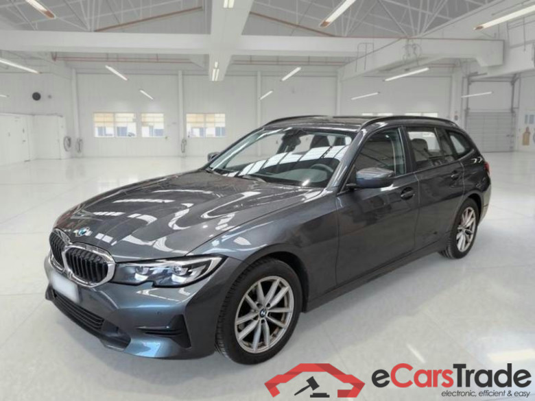BMW SERIE 3 / 2018 / 5P / STATION WAGON 318D 48V BUSINESS ADVANTAGE TOURING AUTO #1