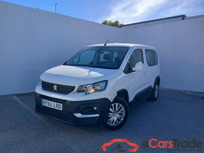 PEUGEOT Rifter / 2018 / 4P / combi Active Standard BlueHDi 73kW (IND) #1
