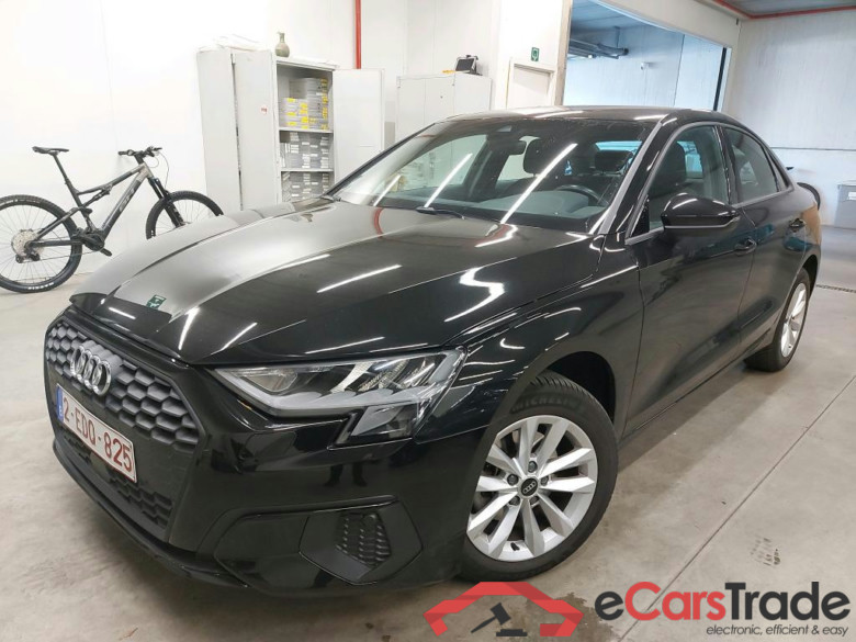 AUDI - AUD A3 BERLINE 30 TDi 116PK Attraction Pack Business