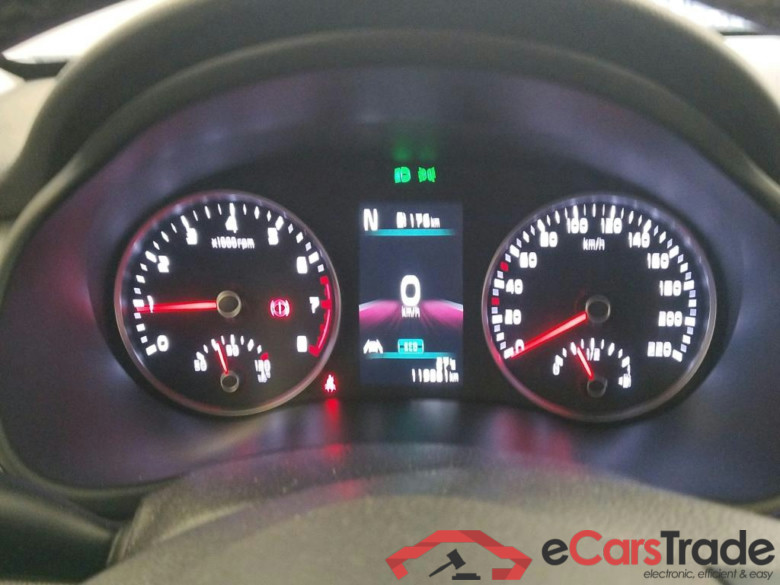 KIA Stonic / 2017 / 5P / todoterreno 1.0 T-GDi 74kW (100CV) MHEV iMT Drive #4