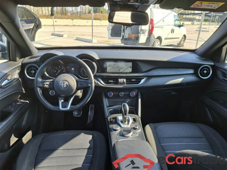 ALFA ROMEO STELVIO / 2017 / 5P / SUV 2.2 TD 190 CV SUPER BUSINESS AT8 Q4 #3