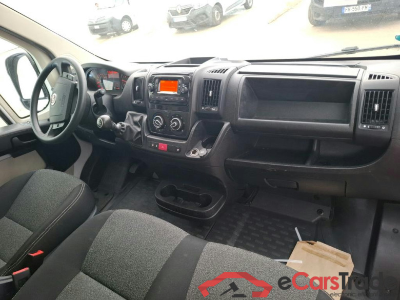 FIAT Ducato 2014 4P Fourgon tôlé MH2 3T 120ch Easy Pro #5