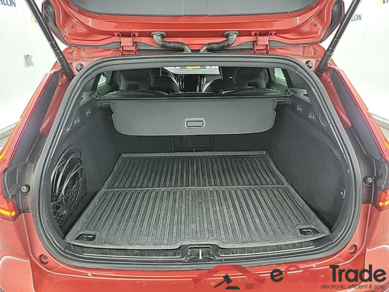 VOLVO V60 Recharge T6 AWD Automaat R-Design 5D 251kW #5