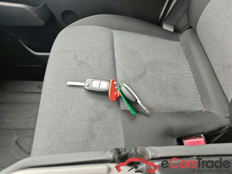 Renault Master L3H1 T35 dCi 145 EUVIE FWD CC Gesloten Laadbak + Laadklep #4