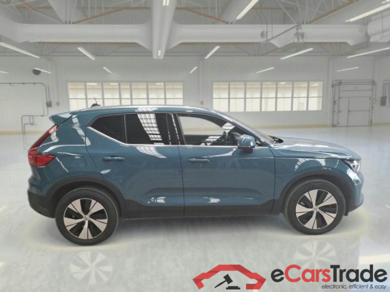 Volvo XC40 Facelift 1.5 T4 Plug-In Hybrid Aut. LED Virtual ACC Navi Sport-Seats KeylessGo Klima PDC ... #2