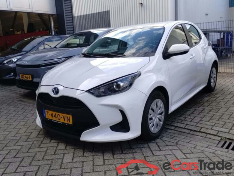TOYOTA YARIS 1.5 Hybrid Active