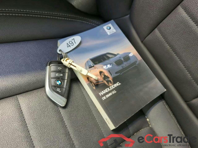 BMW iX3 Executive #4