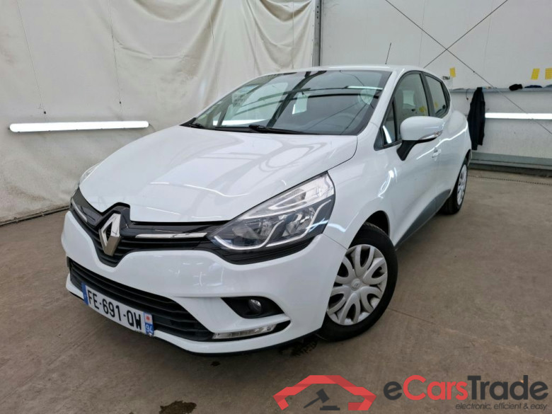 Clio IV Air MediaNav 1.5 dCi 75CV BVM5 E6 #1