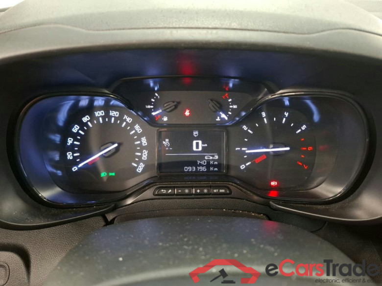 CITROEN Berlingo Van / 2018 / 4P / Fourgonnette Taille XL 950kg BlueHDi 100 S&S BVM Club #6