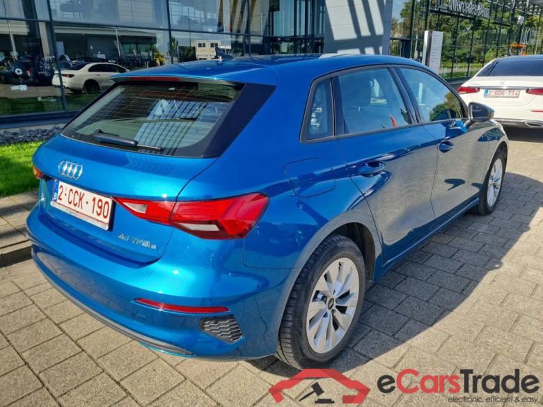 AUDI A3 SPORTBACK 1.4 40 TFSI E S TRONIC SPORTB ATTRACTION #4