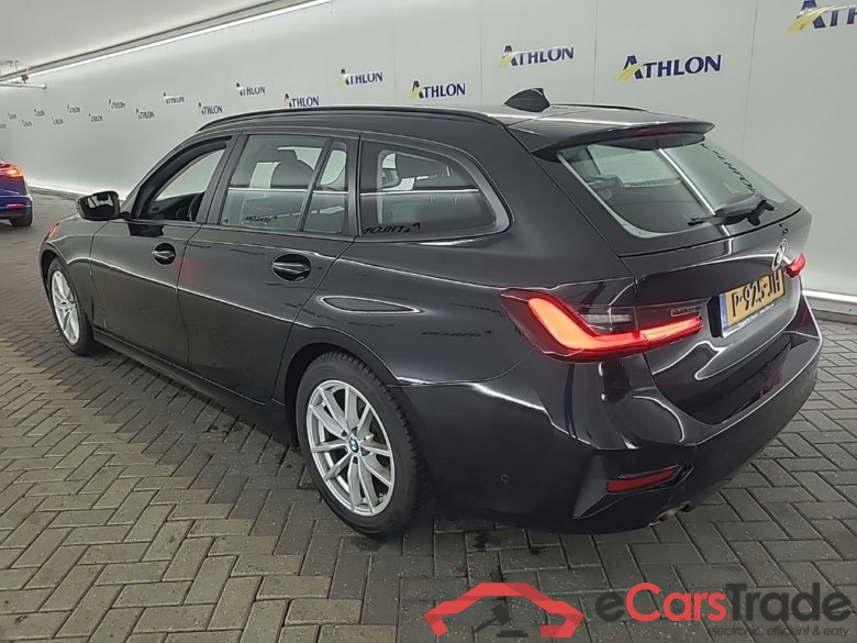 BMW 3-serie Touring 318iA Business Edition 5D 115kW #4