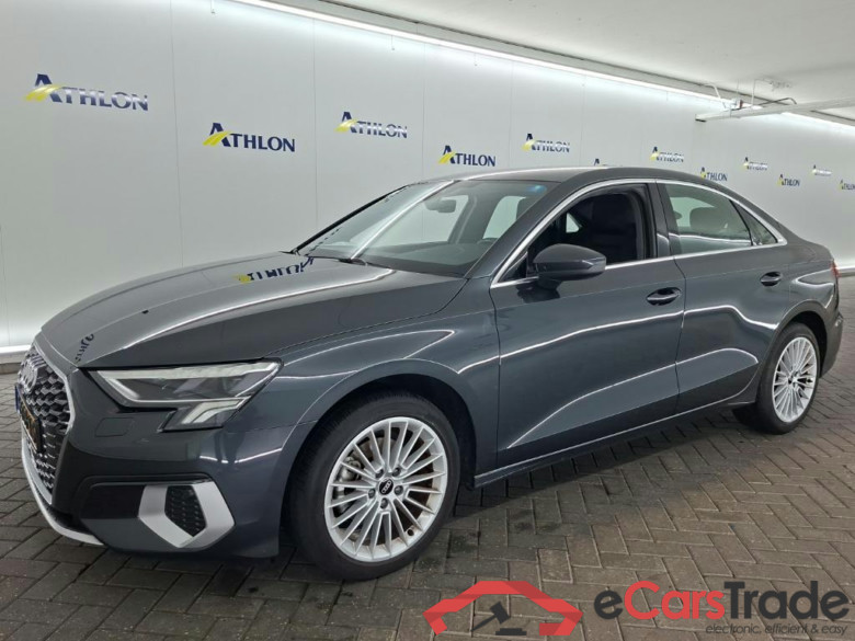 AUDI A3 Limousine 30 TFSI S tronic Advanced edition 4D 81kW #1