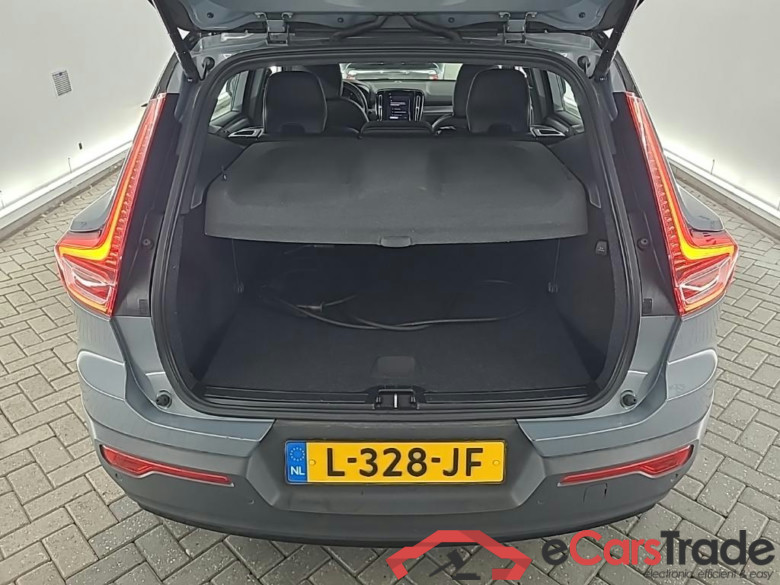 VOLVO XC40 Recharge P8 AWD 5D 300kW #5